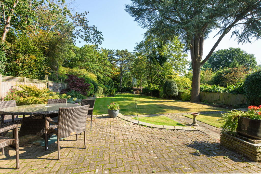 Additional image 11 of Walden Road, Chislehurst, BR7