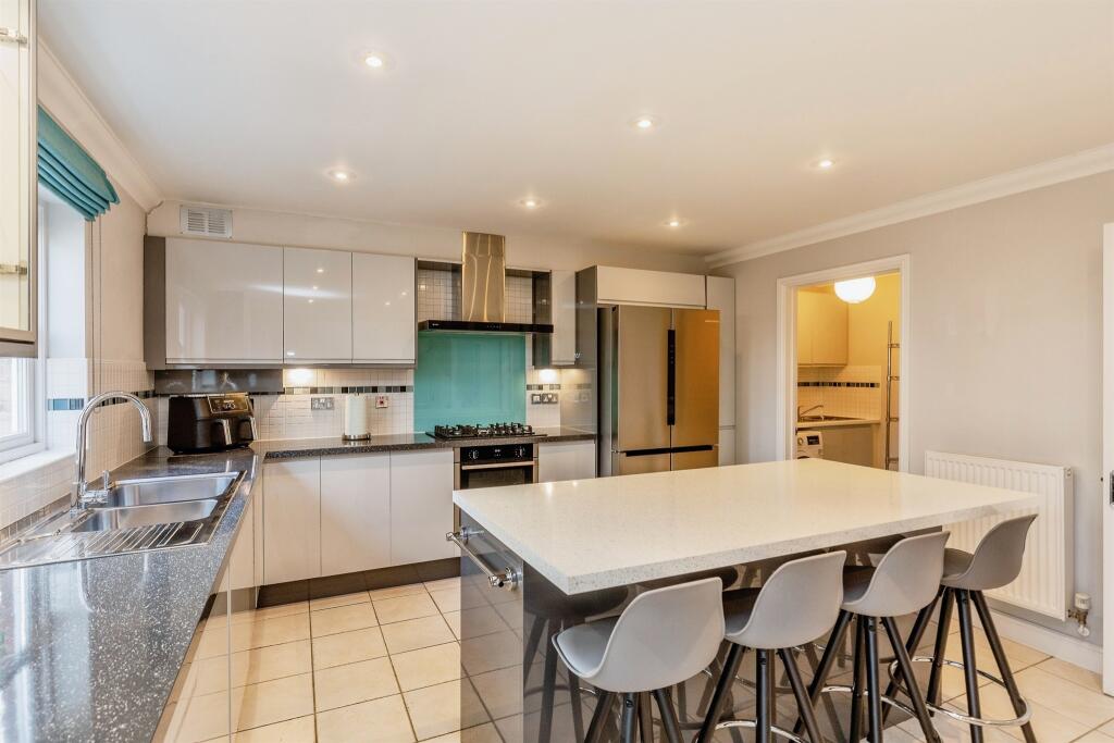 Additional image 3 of Royal Victoria Park, Bristol