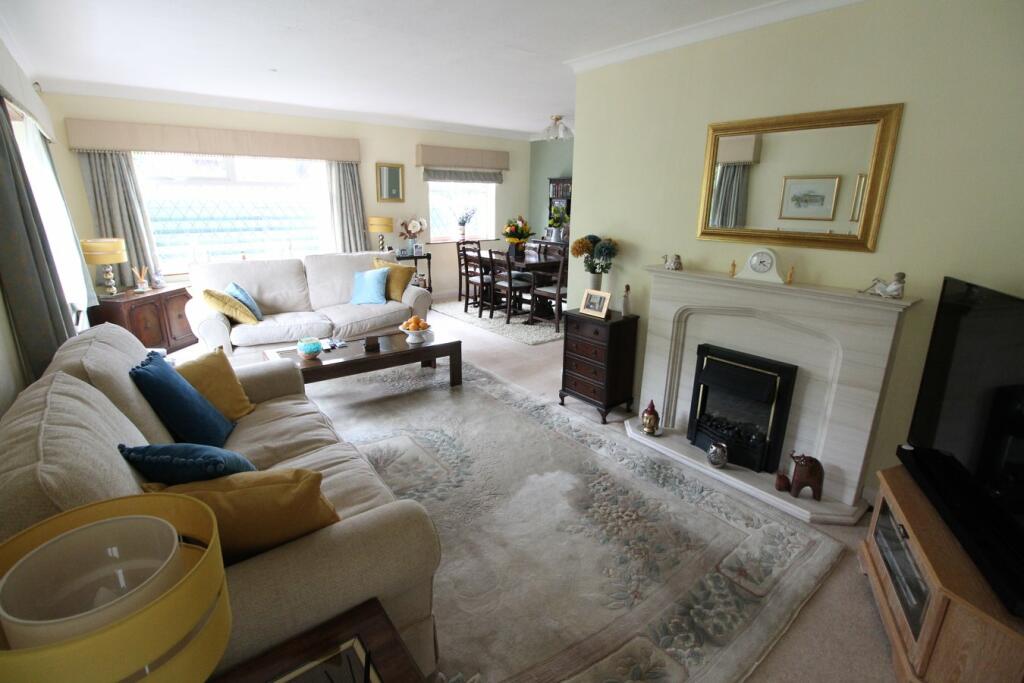 Additional image 20 of Hallowes Park Road, Cullingworth, Bradford, BD13