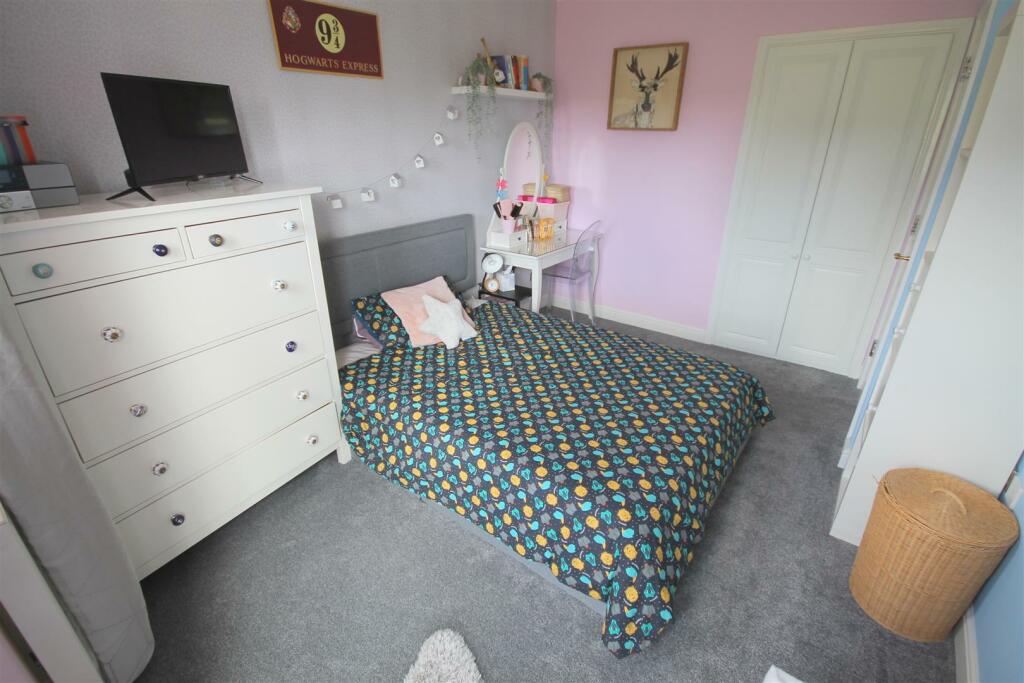 Additional image 18 of Cave Close, Downend, Bristol