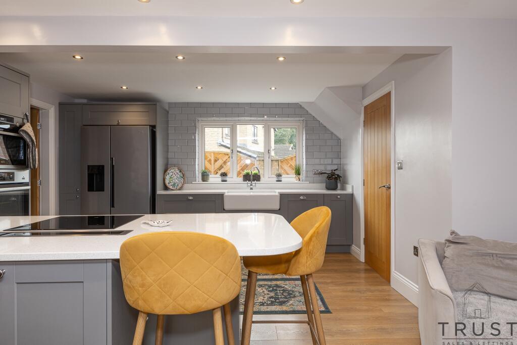 Additional image 9 of Manor Park Gardens, Gomersal BD19 4BA