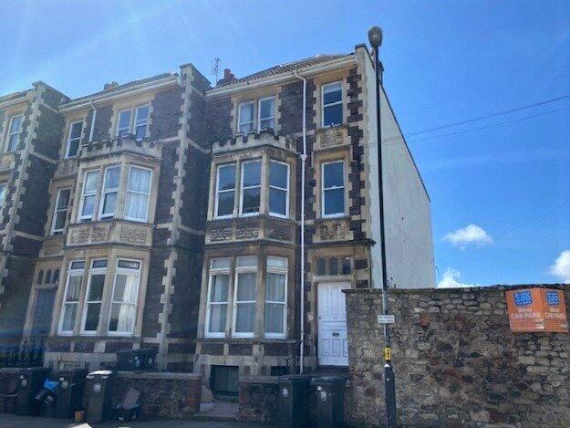 College Road, Top Floor Flat, Clifton, Bristol, BS8