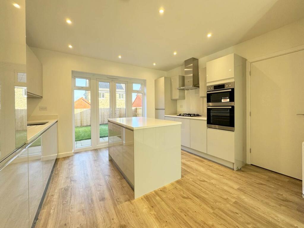 Additional image 3 of Nelmes Close, Thornbury, South Gloucestershire