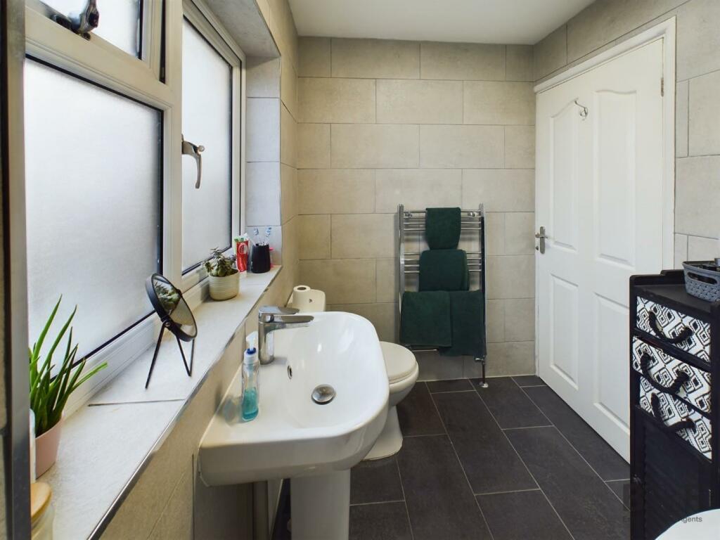 Additional image 15 of Spring Hill, Kingswood