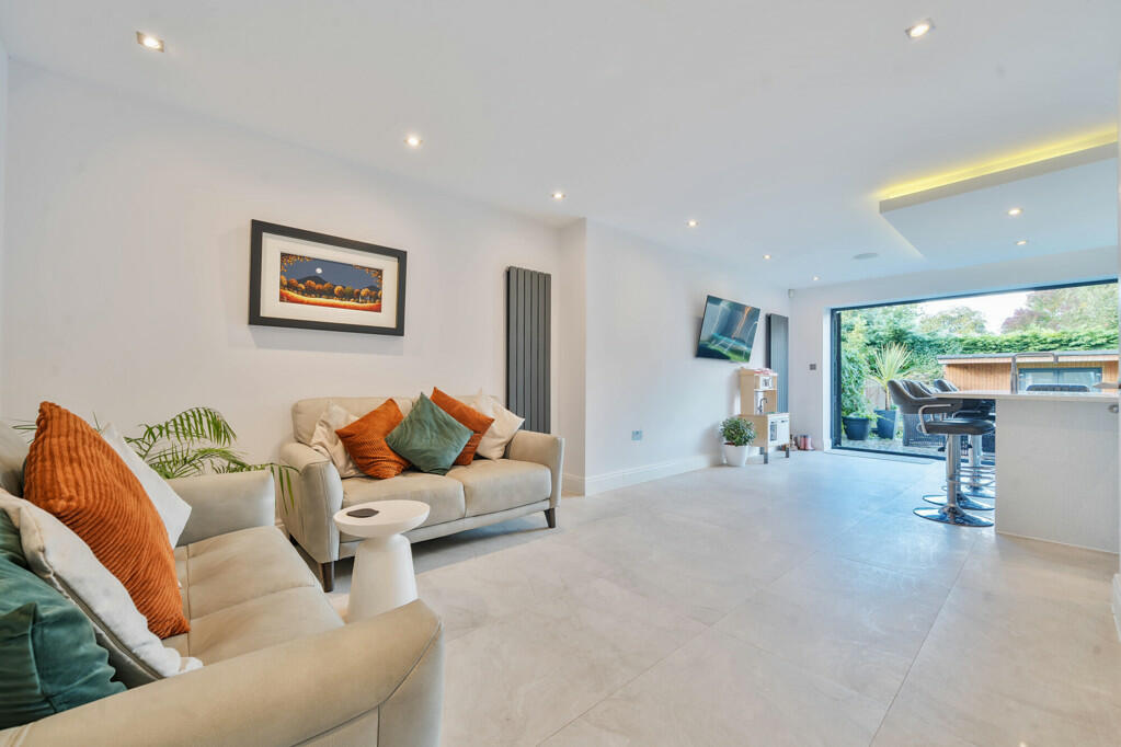 Additional image 24 of Gillmans Road, Orpington