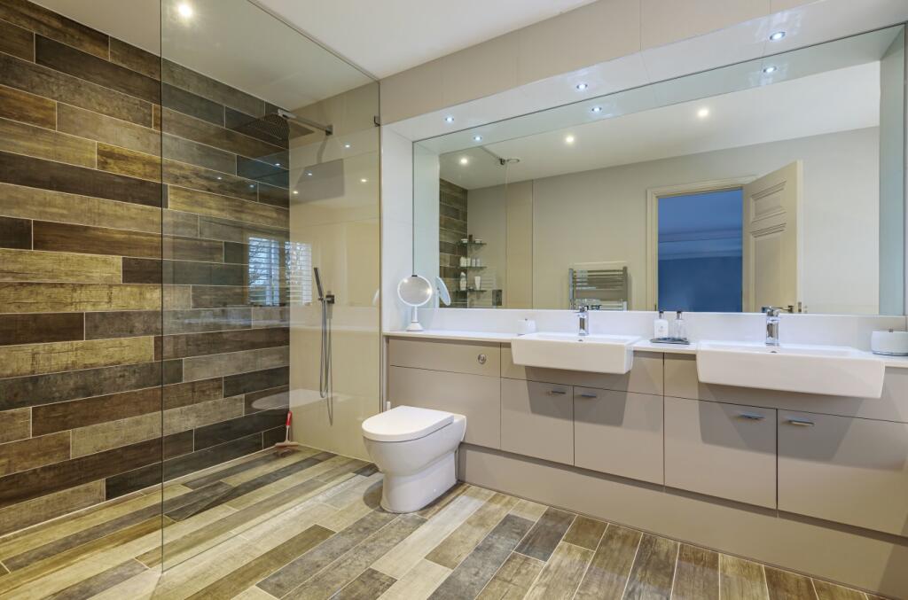 Additional image 23 of Willoughby Lane, Bromley, Kent