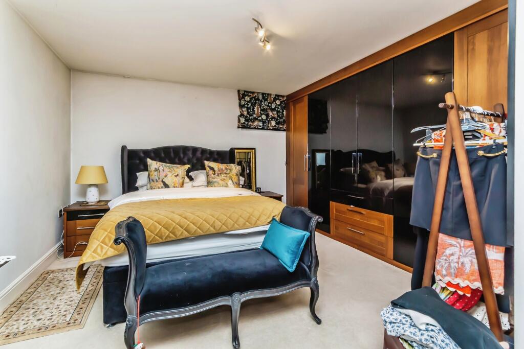 Additional image 12 of Crescent Road, Beckenham, BR3