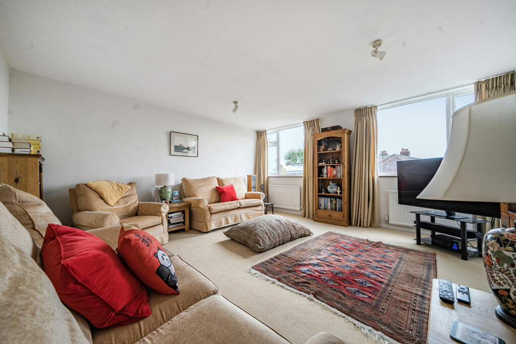 Additional image 10 of Holmdene Close, Beckenham