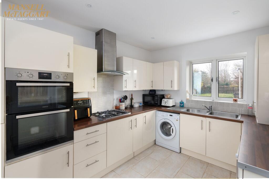 Additional image 7 of Orchard Way, Hurstpierpoint, BN6