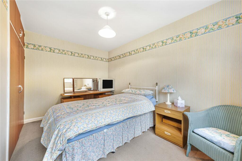 Additional image 12 of Oakfield Lane, Keston, BR2