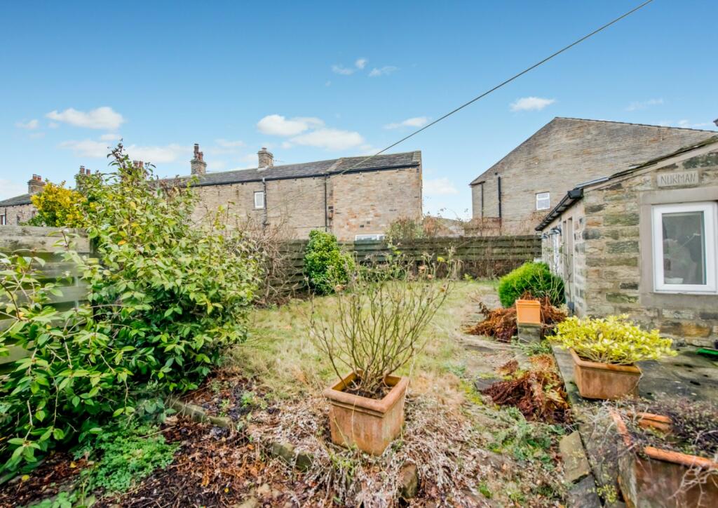 Additional image 14 of Halifax Road, Hartshead Moor Top, Scholes, Cleckheaton, BD19