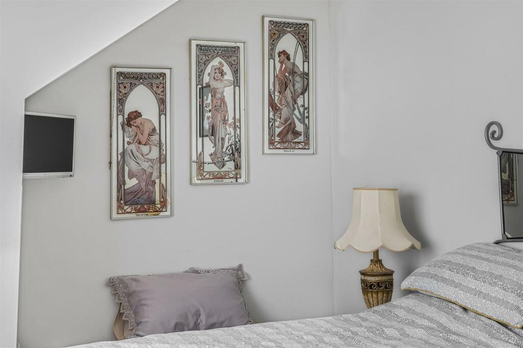 Additional image 48 of Beresford Road, Newhaven