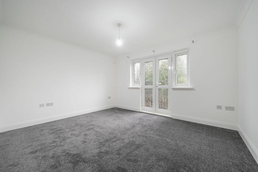 Additional image 5 of Plaistow Lane, Hanbury Court, BR1
