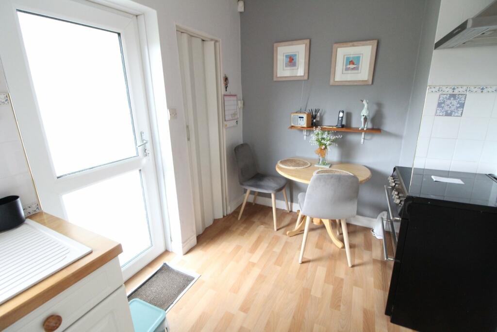 Additional image 8 of Hallowes Park Road, Cullingworth, Bradford, BD13