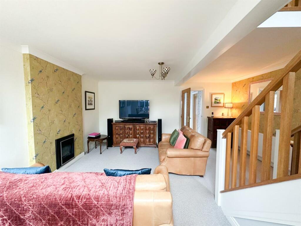 Additional image 27 of Bolton Terrace, Silsden,