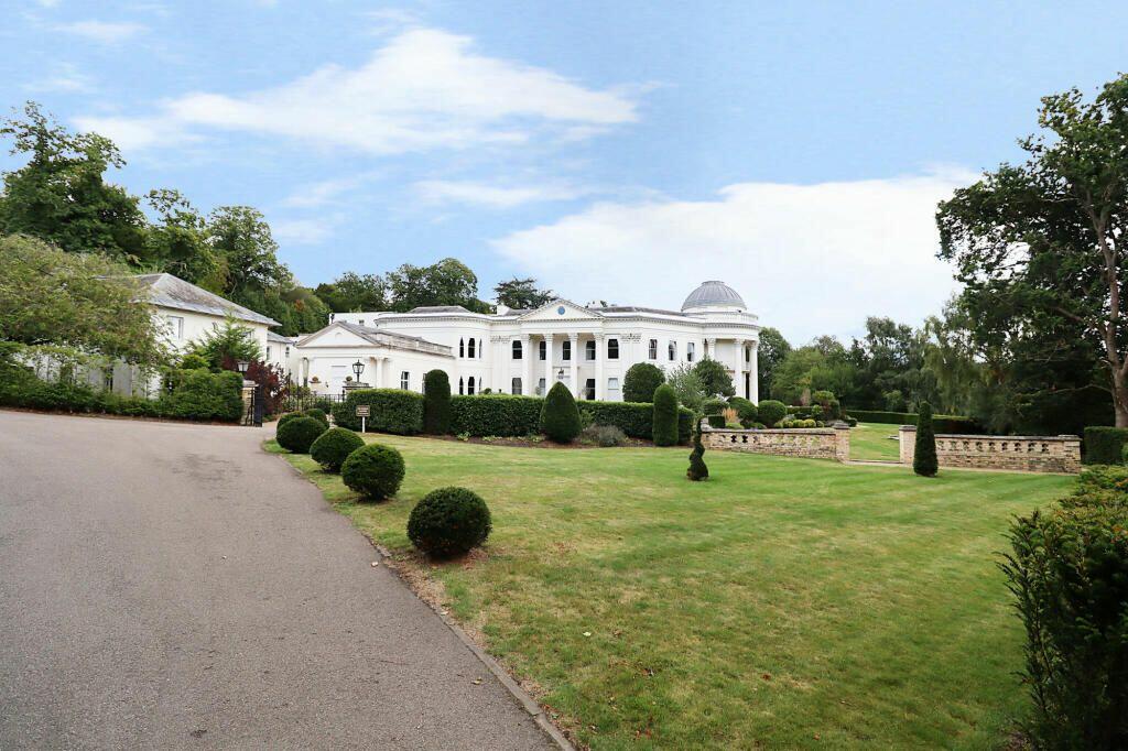 Additional image 3 of Willoughby Lane, Bromley, BR1 3FZ