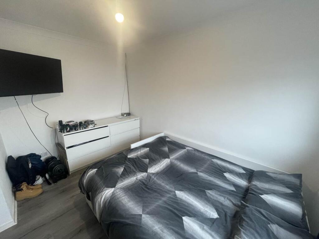 Additional image 4 of Victoria Park, Kingswood, Bristol