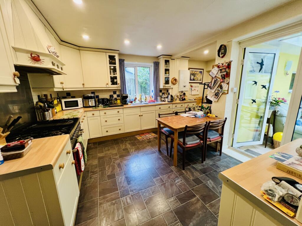 Additional image 16 of Woodsland Road, Hassocks, BN6