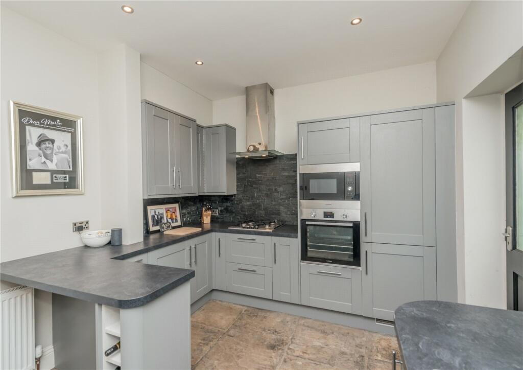 Additional image 3 of Whitcliffe Road, Cleckheaton, BD19