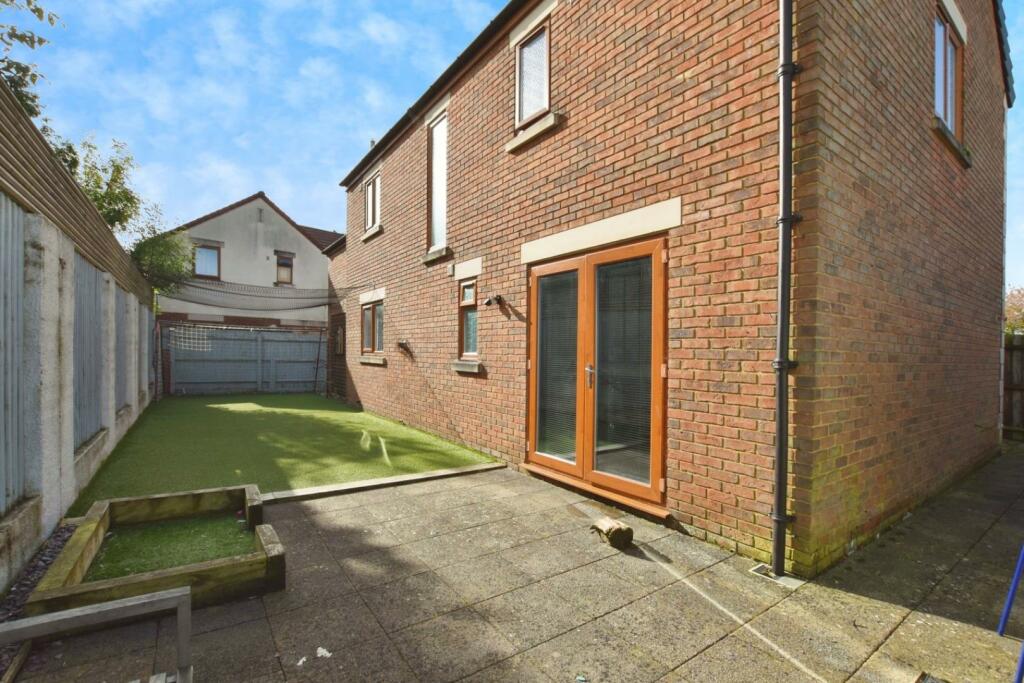 Additional image 28 of Little Thatch Close, Whitchurch, Bristol