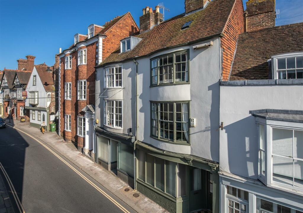 High Street, Lewes, BN7 1XH