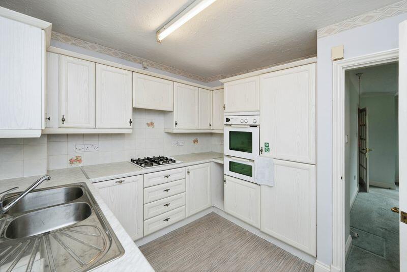 Additional image 9 of Courville close, Alveston, BS35 3RR