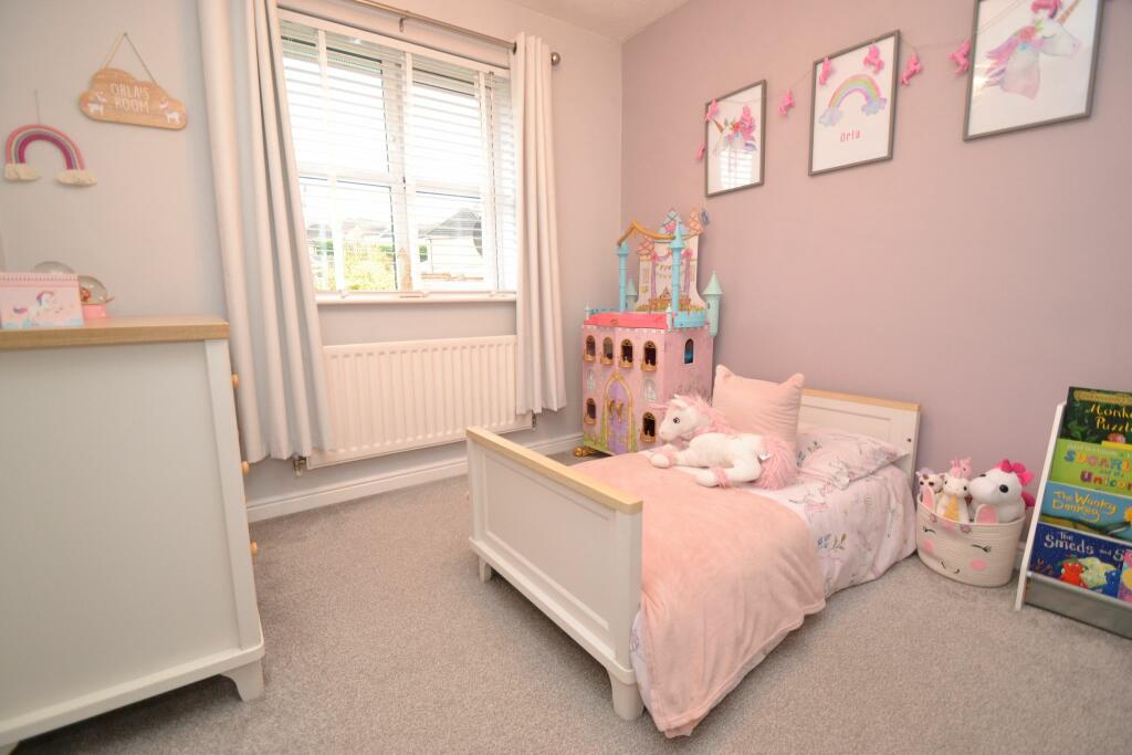 Additional image 18 of Far Crook, Thackley,