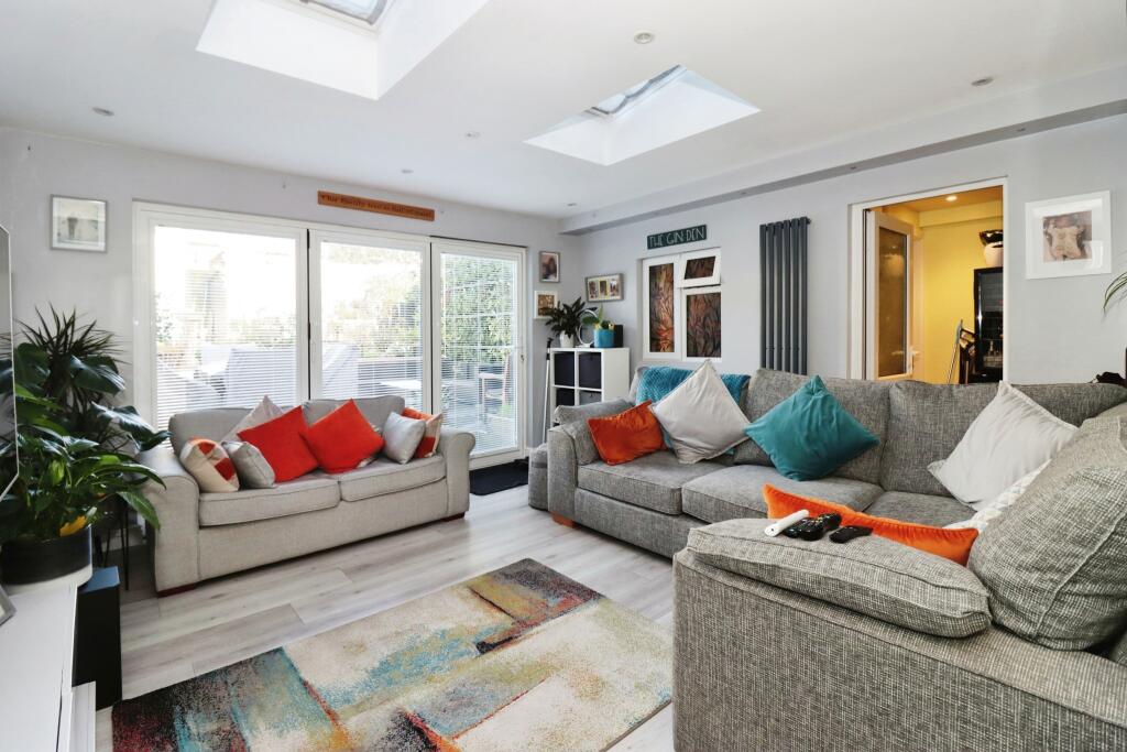 Additional image 3 of Staveley Crescent, Bristol, Somerset, BS10