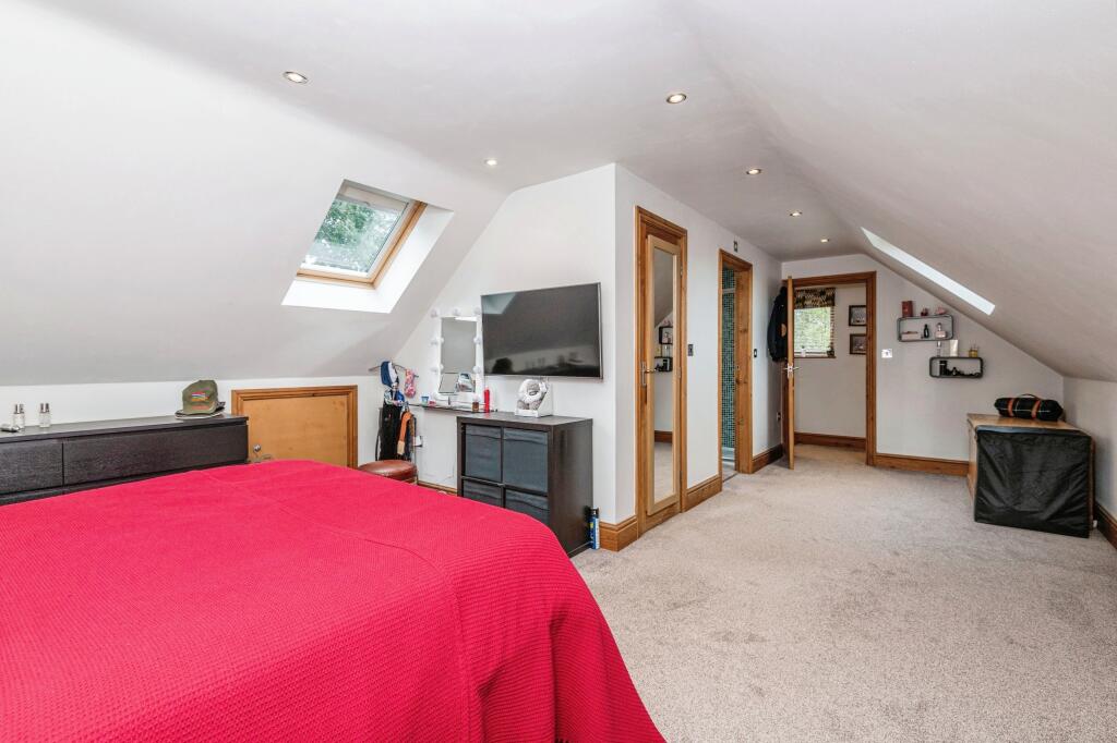 Additional image 3 of Whitechapel Road, Cleckheaton, BD19