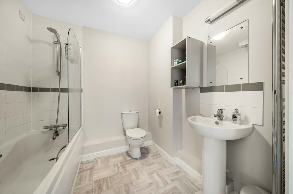 Additional image 8 of Brosse Way, Bromley, London, BR2