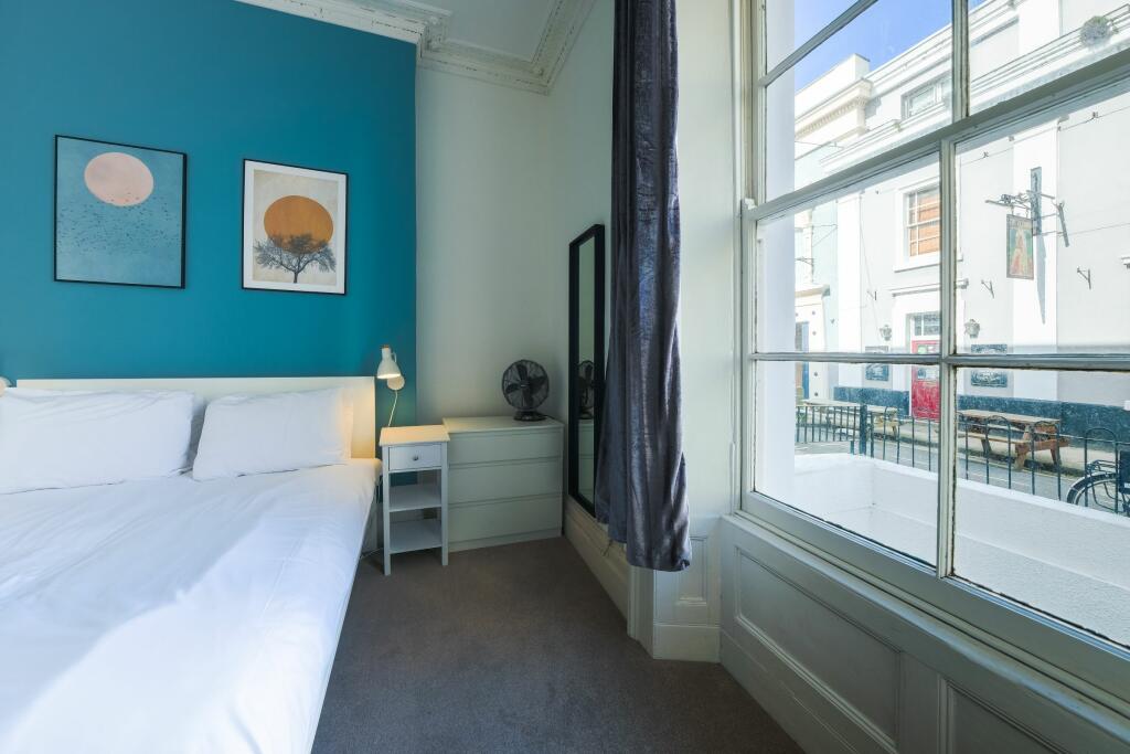 Additional image 10 of Ground Floor Flat,  Oakfield Place, Clifton, Bristol