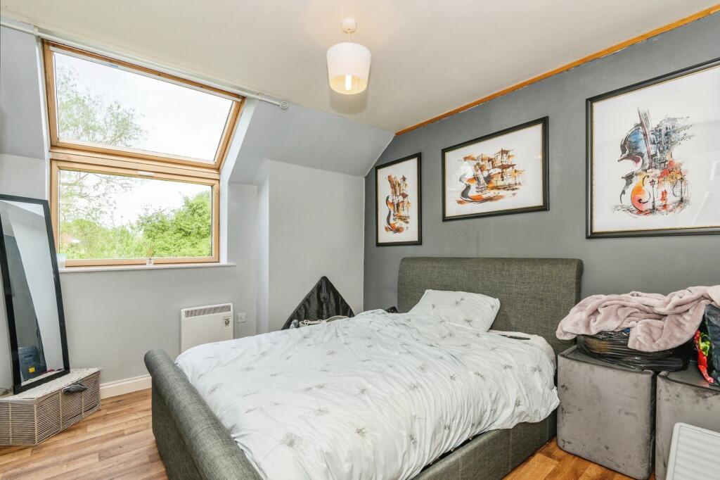 Additional image 10 of 21 The Plantations, Bradford, BD12