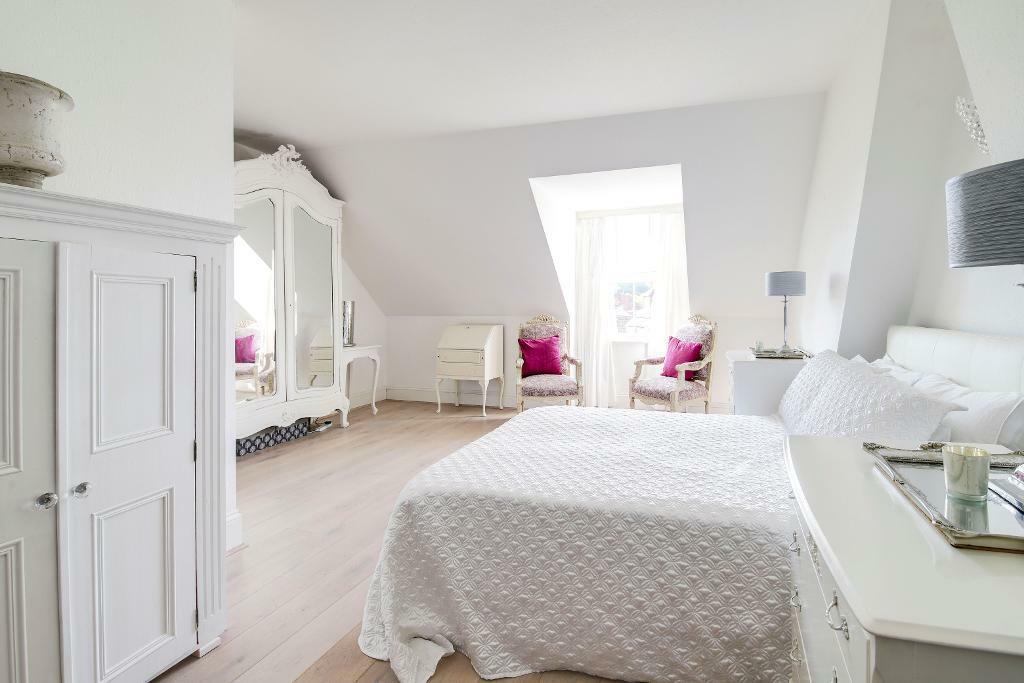 Additional image 7 of College Hill, Steyning, West Sussex, BN44 3GB