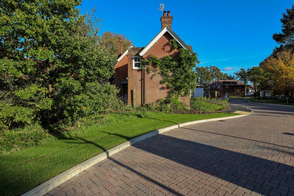 Additional image 13 of Station Road, Plumpton Green, BN7