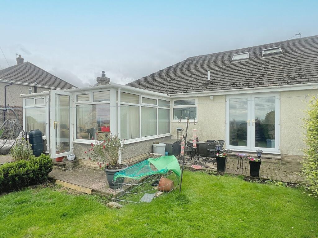 Additional image 14 of Highgate Grove, Clayton Heights, Bradford, BD13