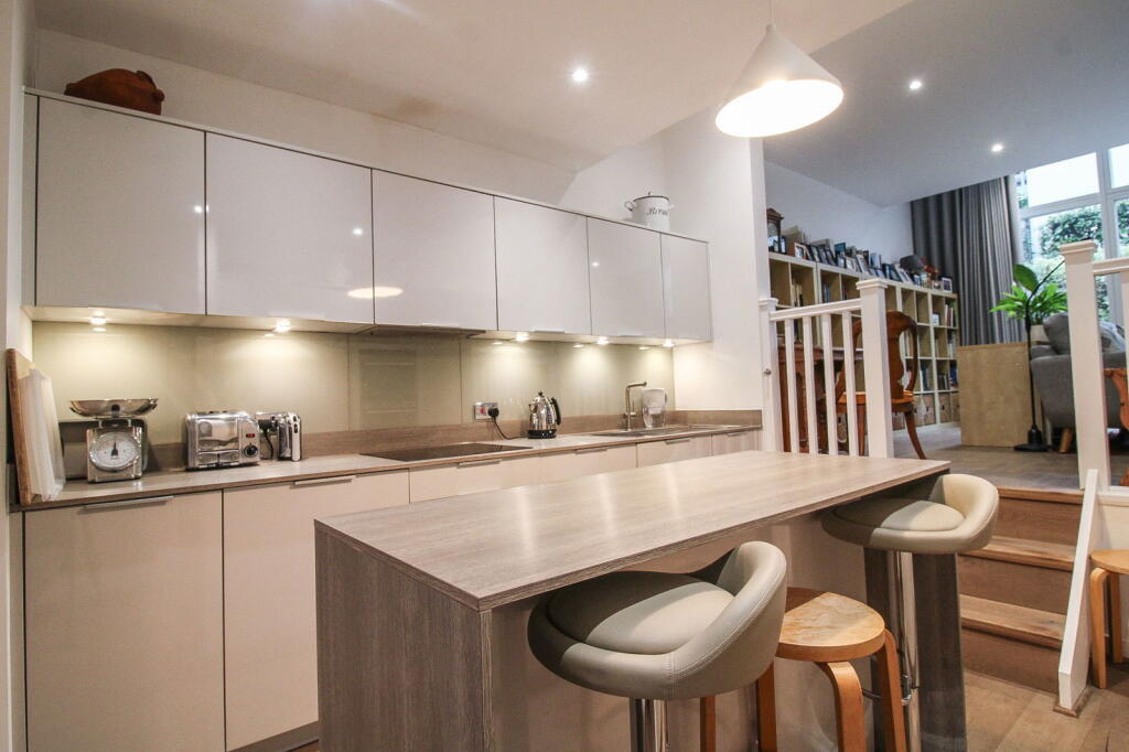 Additional image 6 of Nore Road, Portishead, Portishead, BS20 6JY