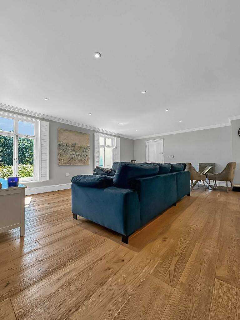 Additional image 9 of Willoughby Lane, Bromley, BR1 3FZ