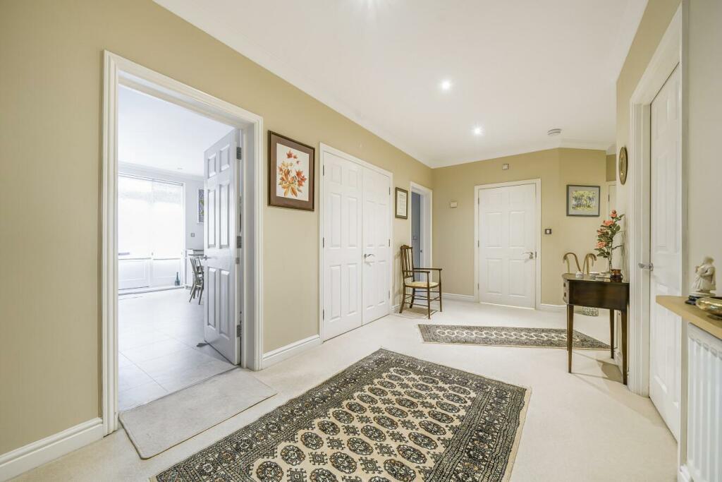 Additional image 9 of Kemnal Road, Chislehurst