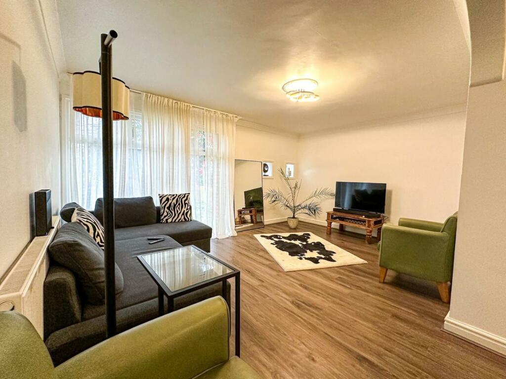 Additional image 5 of Edmund Close, Downend, Bristol, BS16 5EJ