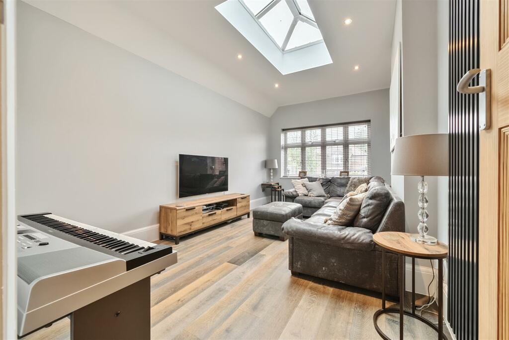 Additional image 16 of Broxbourne Road, Orpington