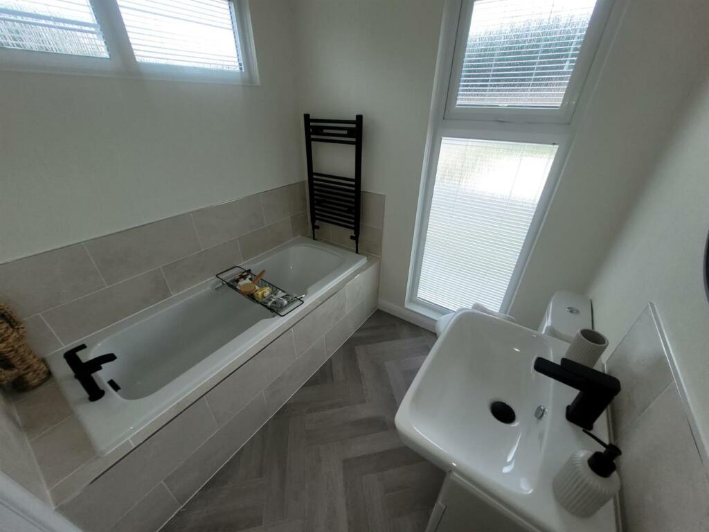 Additional image 5 of The Broyle, Halland