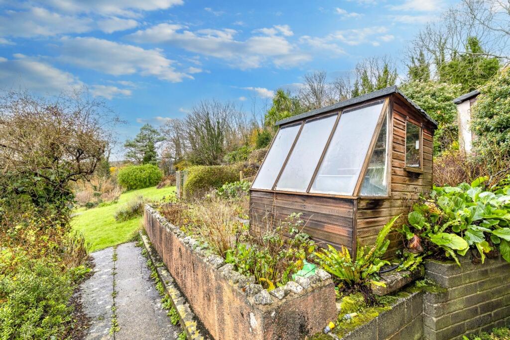 Additional image 18 of Cheddar, elevated, with far reaching views