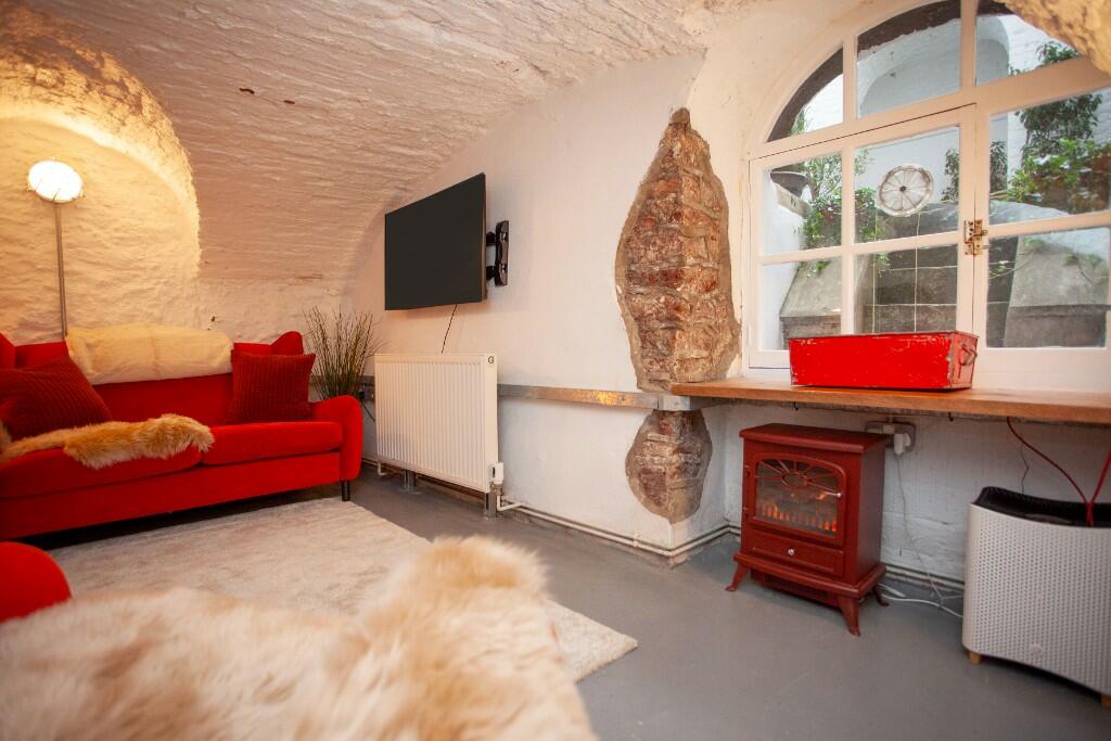 Additional image 28 of Royal York Crescent, Bristol, BS8