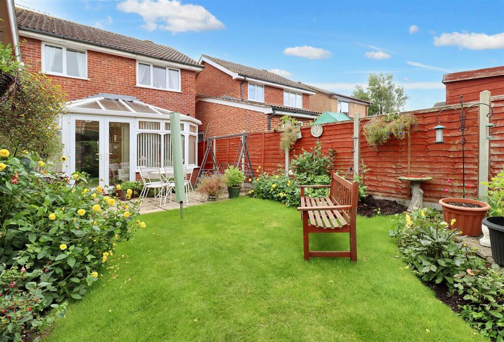 Additional image 9 of Attractive home close to riverbank walks