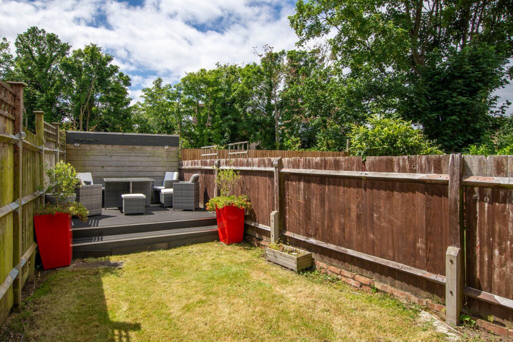 Additional image 4 of Pickhurst Rise, West Wickham, BR4