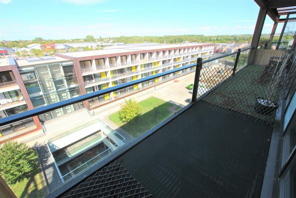 Additional image 4 of Lake Shore Drive, Bristol