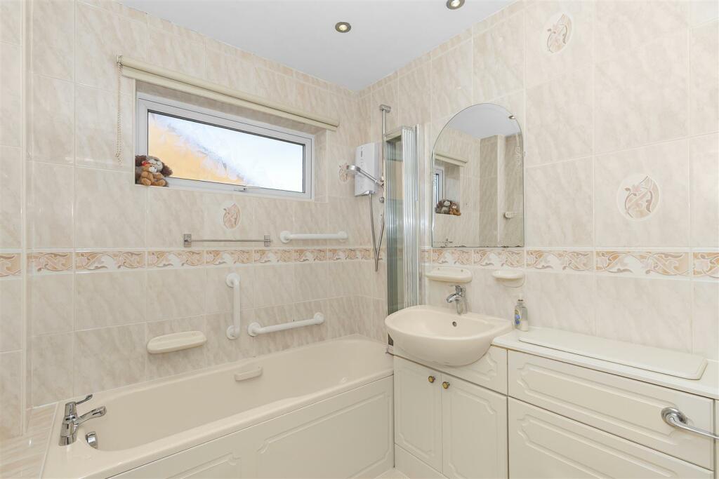 Additional image 10 of Wayside Close, Frampton Cotterell, Bristol