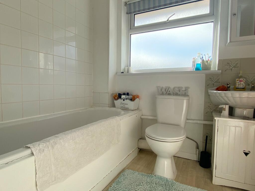 Additional image 8 of Shaftesbury Close, Nailsea, North Somerset, BS48