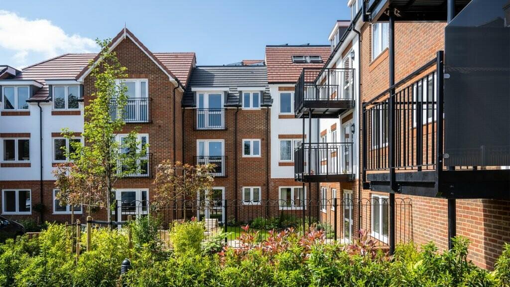 Additional image 7 of 2 Bed Apartment, Burlington Lodge, Swanley