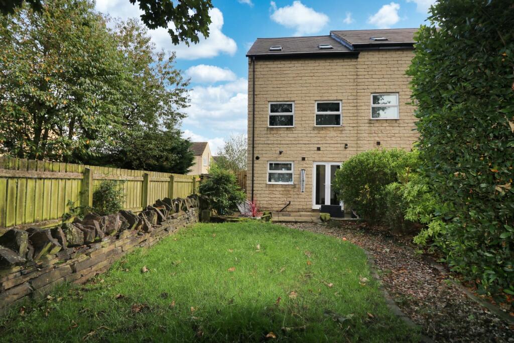 Additional image 18 of Far Highfield Close, Idle, Bradford, West Yorkshire, BD10